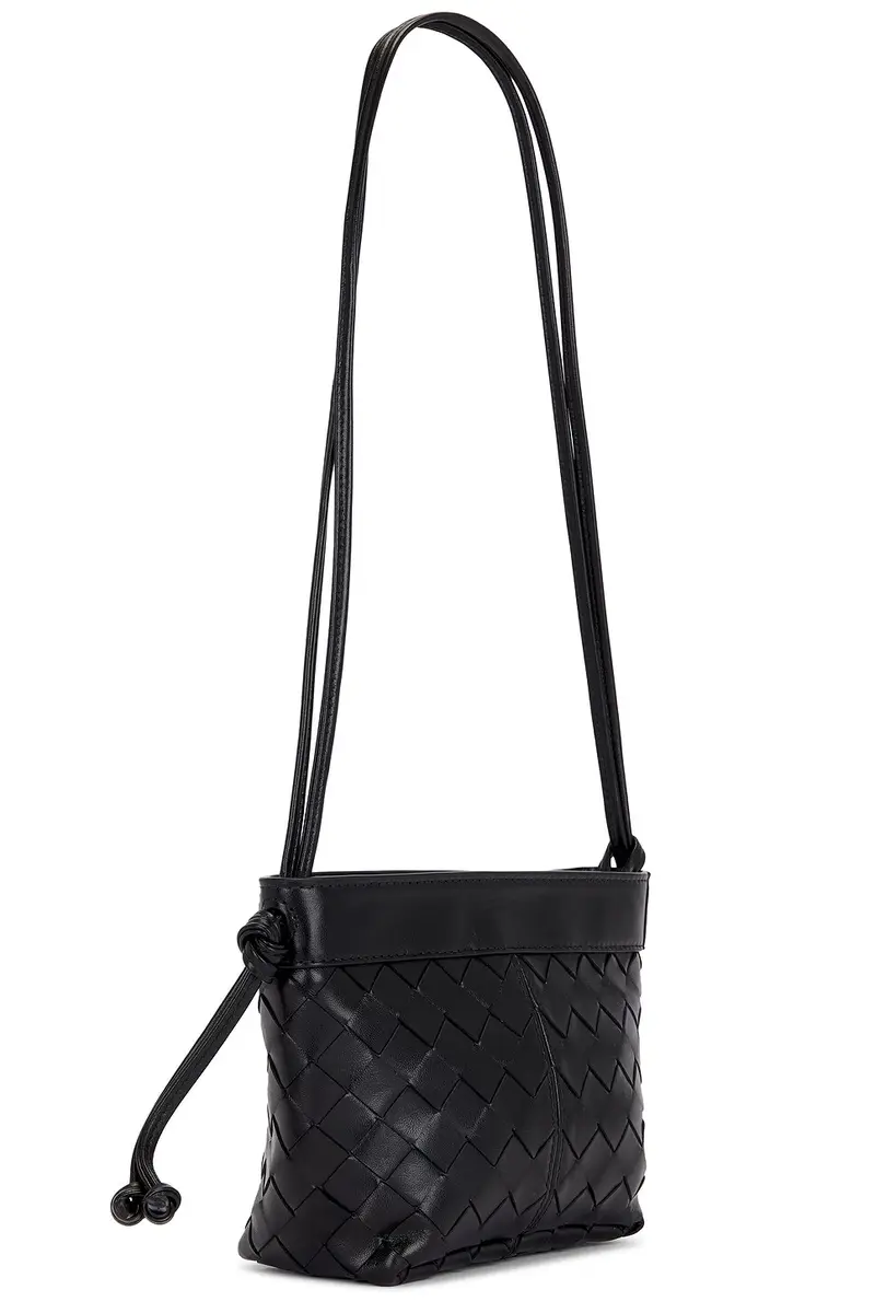 Bottega Veneta Flip Flap Pouch | Thumbnail 4 Bottega Veneta Flip Flap Pouch | Thumbnail 4
