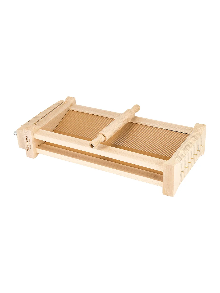 Verve Culture Large Chitarra Pasta Maker