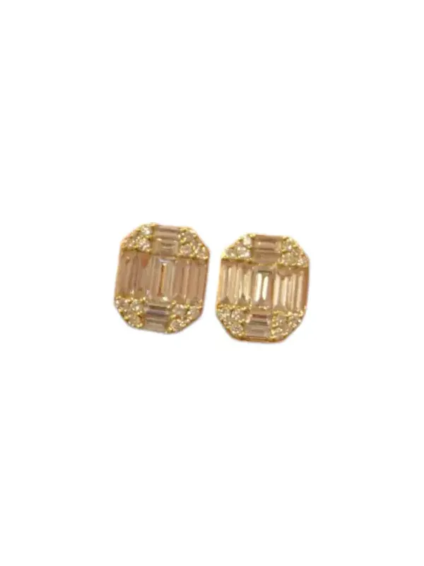 Diamond 18K Gold Earring