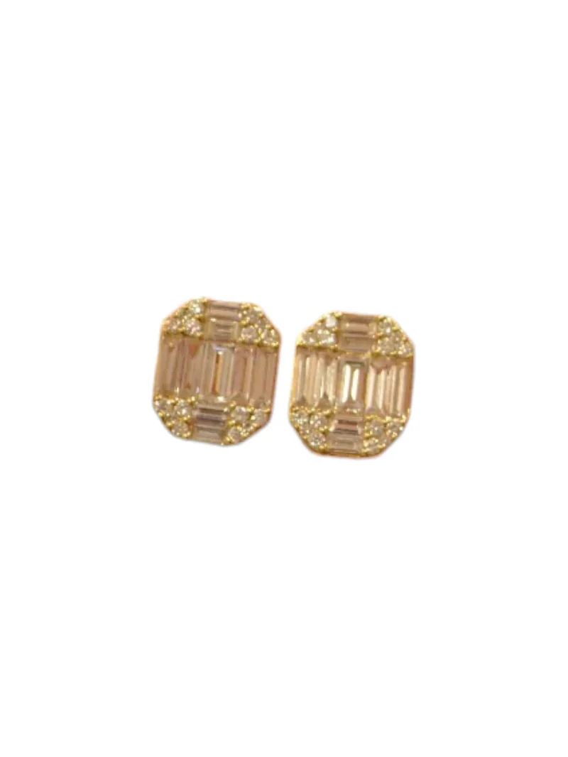 Diamond 18K Gold Earring Diamond 18K Gold Earring