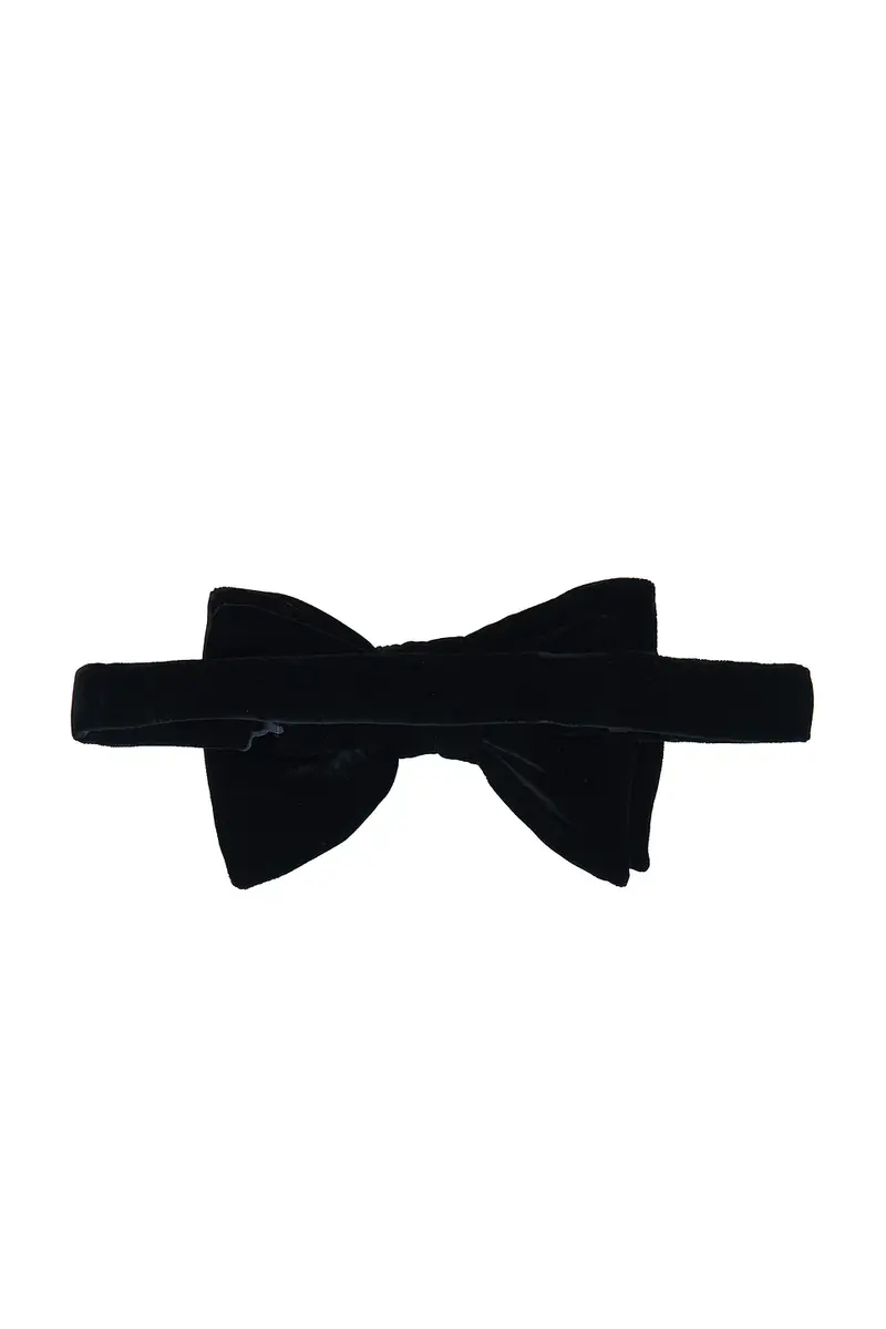 Tom Ford Velvet Evening Bowtie | Thumbnail 2 Tom Ford Velvet Evening Bowtie | Thumbnail 2