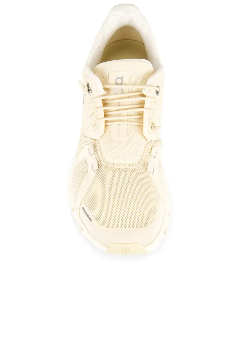 ON Cloud 6 Sneaker | Thumbnail 4