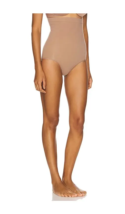 SPANX Seamless Power High Waisted Brief | Thumbnail 2 SPANX Seamless Power High Waisted Brief | Thumbnail 2
