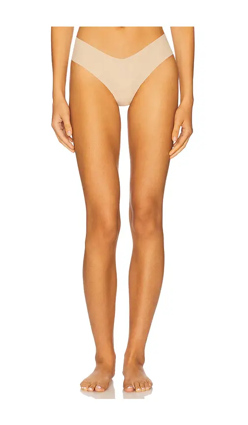 Commando Invisible Rib One Size Thong 3 Packs | Thumbnail 2 Commando Invisible Rib One Size Thong 3 Packs | Thumbnail 2