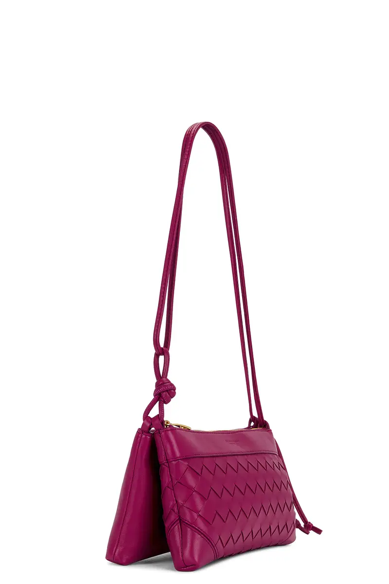Bottega Veneta Andiamo Double Pouch | Thumbnail 4 Bottega Veneta Andiamo Double Pouch | Thumbnail 4