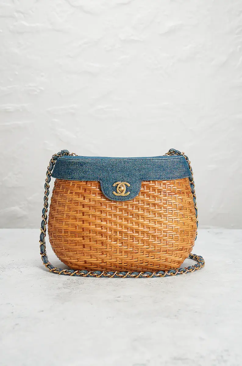 chanel Chanel Vintage Wicker Basket Bag | Thumbnail 2 chanel Chanel Vintage Wicker Basket Bag | Thumbnail 2