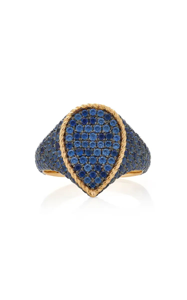Yvonne Léon 9K Yellow Gold Sapphire Signet Ring | Thumbnail 7 Yvonne Léon 9K Yellow Gold Sapphire Signet Ring | Thumbnail 7