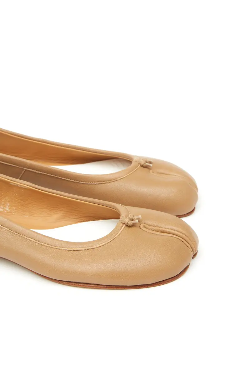 Maison Margiela Tabi Leather Ballet Flats | Thumbnail 6 Maison Margiela Tabi Leather Ballet Flats | Thumbnail 6