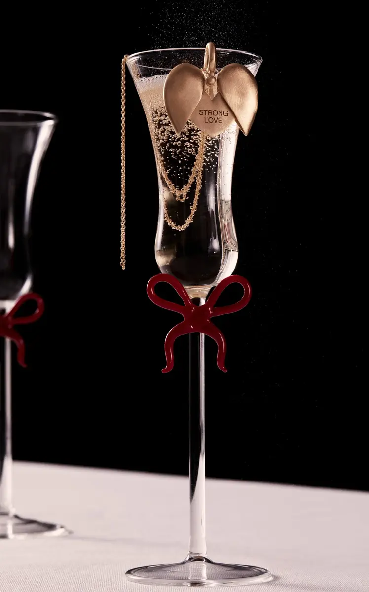 Moda Domus Set-of-Two Bow-Detailed Glass Champagne Flutes - Pink | Thumbnail 4