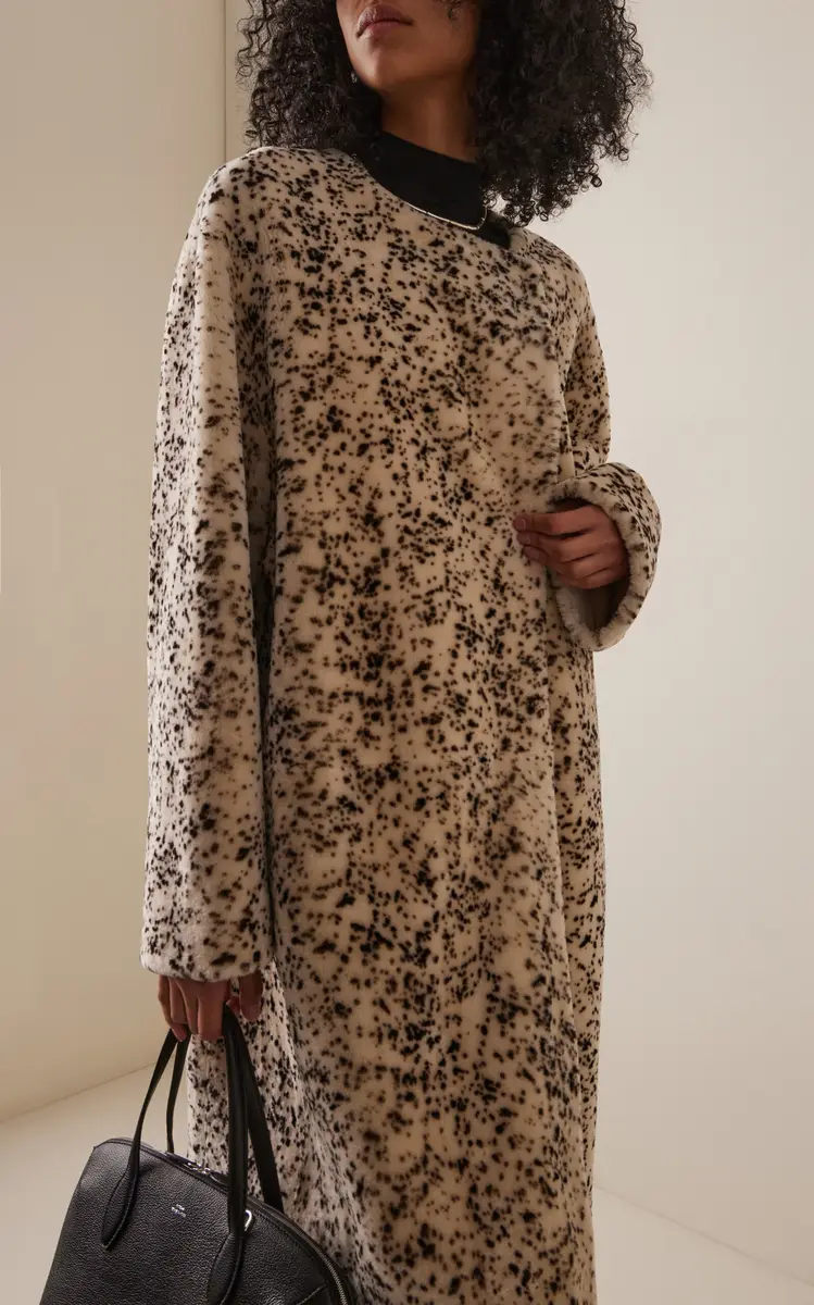 Toteme Shearling Coat | Thumbnail 6 Toteme Shearling Coat | Thumbnail 6