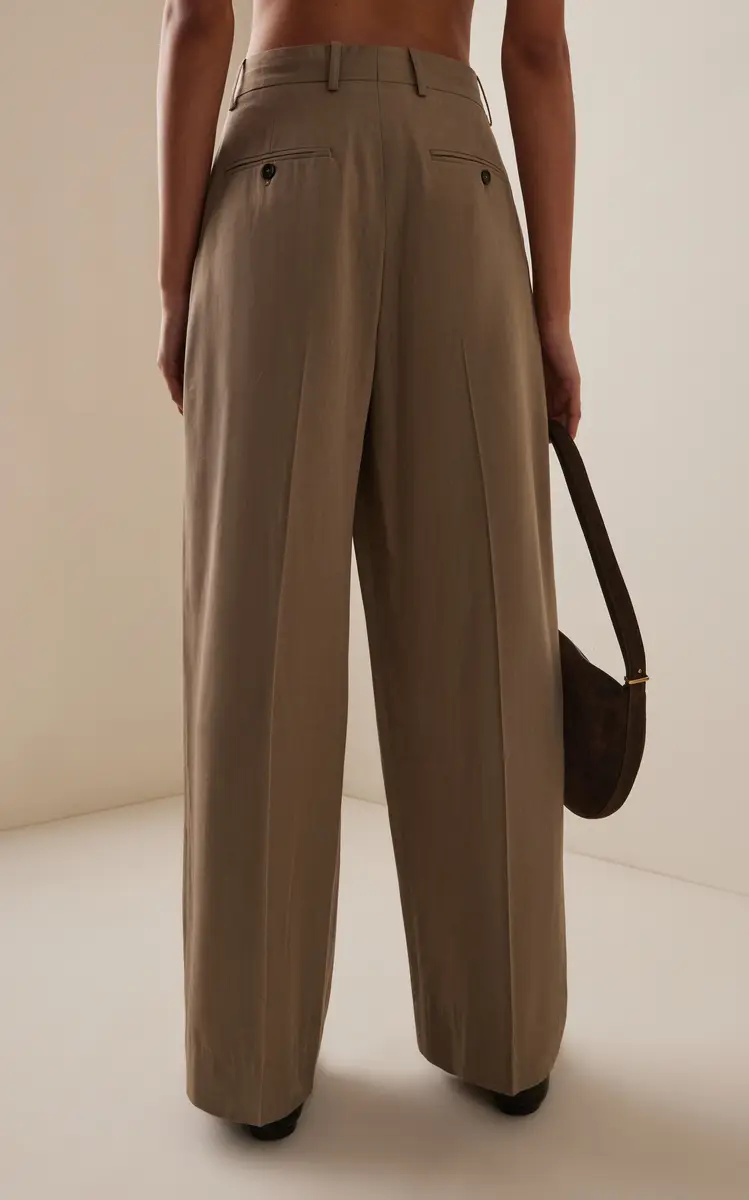 TOTEME Pleated Wide-Leg Trousers | Thumbnail 8