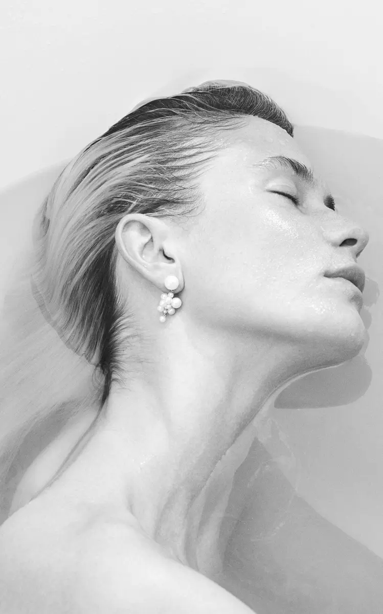 Sophie Bille Brahe Botticelli 14K Gold And Pearl Earrings | Thumbnail 3