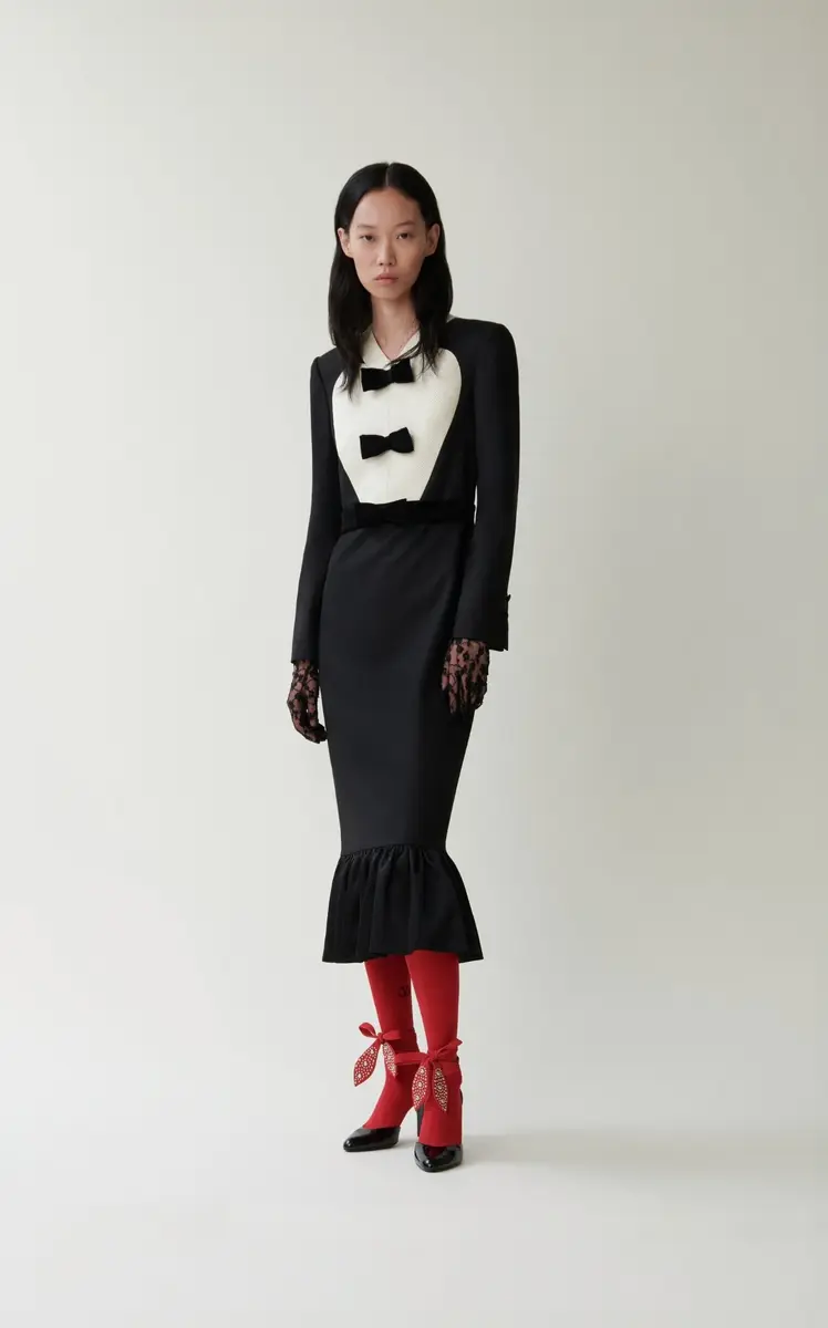 Valentino Garavani Sheer Tights - Red - S/M | Thumbnail 2 Valentino Garavani Sheer Tights - Red - S/M | Thumbnail 2