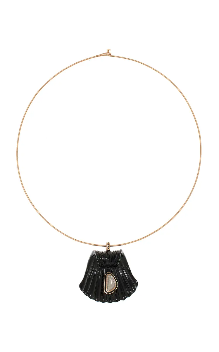 DEZSO BY SARA BELTRÁN Carved Capri Shell Pendant With Polki Diamond | Thumbnail 4
