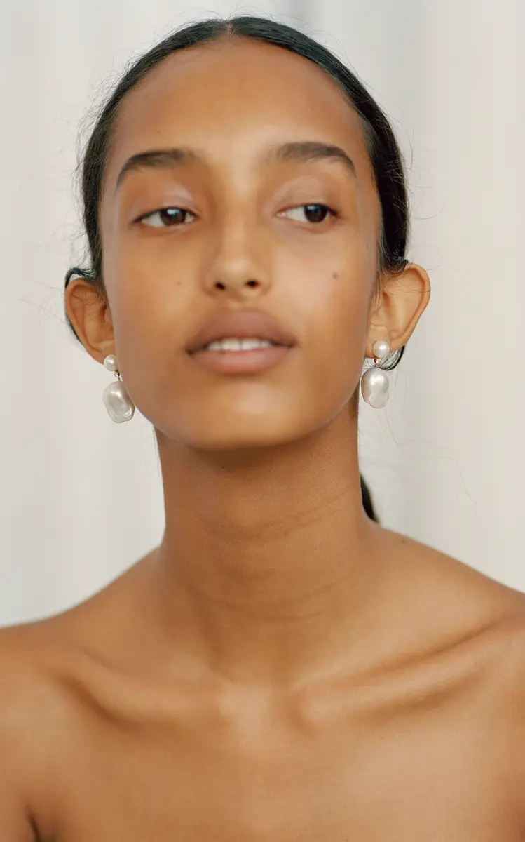 Sophie Bille Brahe Venus Diamant 14K Gold; Pearl and Diamond Earrings | Thumbnail 3 Sophie Bille Brahe Venus Diamant 14K Gold; Pearl and Diamond Earrings | Thumbnail 3