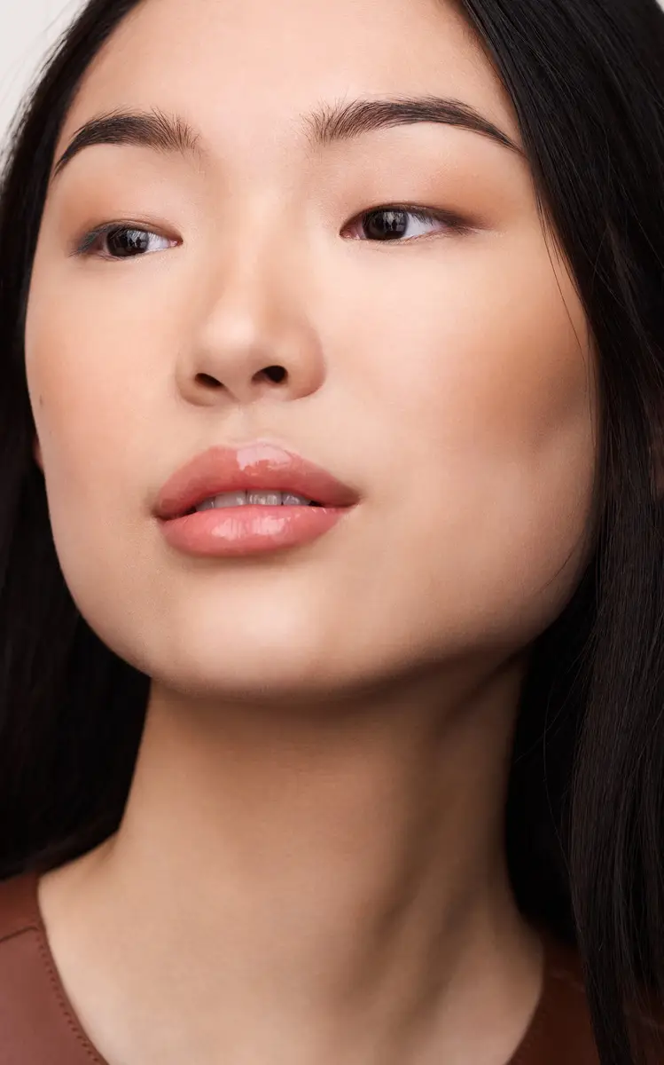 Hermès Beauty Hermèsistible Infused Lip Care Oil - 04 – Rouge Amarelle | Thumbnail 10 Hermès Beauty Hermèsistible Infused Lip Care Oil - 04 – Rouge Amarelle | Thumbnail 10