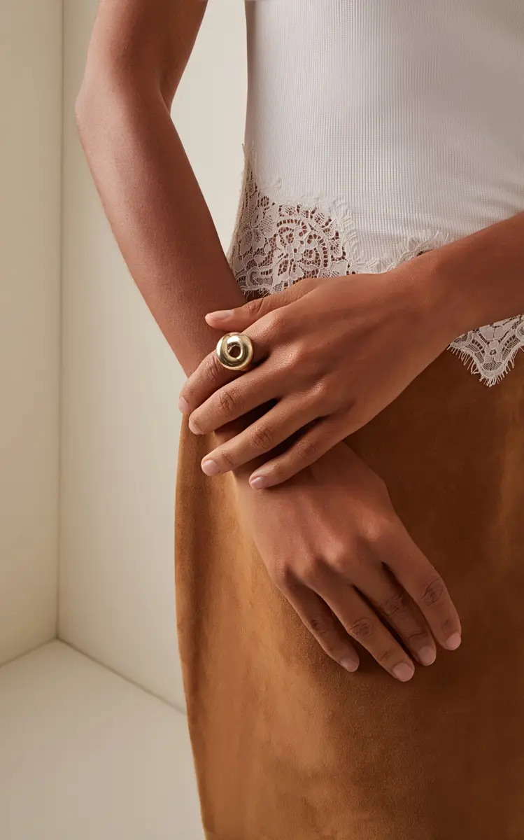 Bea Bongiasca Tarallo Loop 9k Yellow Gold Ring | Thumbnail 2 Bea Bongiasca Tarallo Loop 9k Yellow Gold Ring | Thumbnail 2