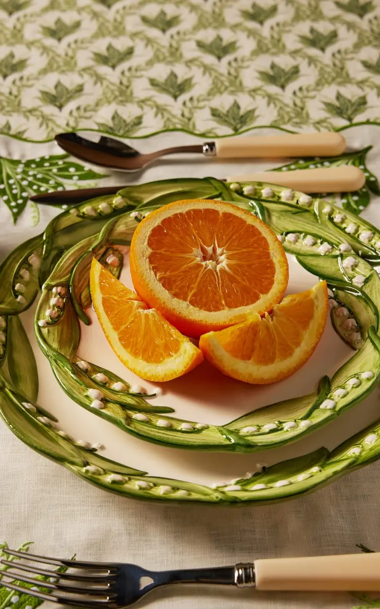 Moda Domus Set-of-Six Lily Of The Valley Ceramic Dinner Plates | Thumbnail 2 Moda Domus Set-of-Six Lily Of The Valley Ceramic Dinner Plates | Thumbnail 2