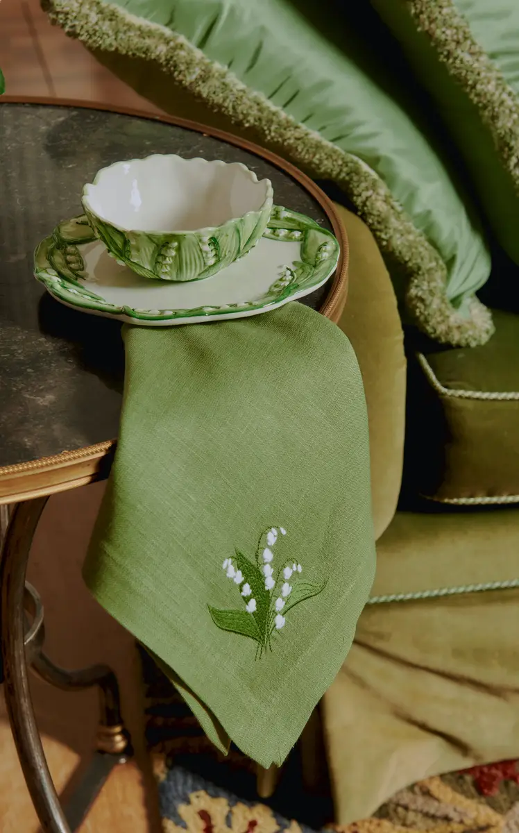 Moda Domus Set-of-Six Lily Of The Valley Ceramic Dinner Plates | Thumbnail 14 Moda Domus Set-of-Six Lily Of The Valley Ceramic Dinner Plates | Thumbnail 14