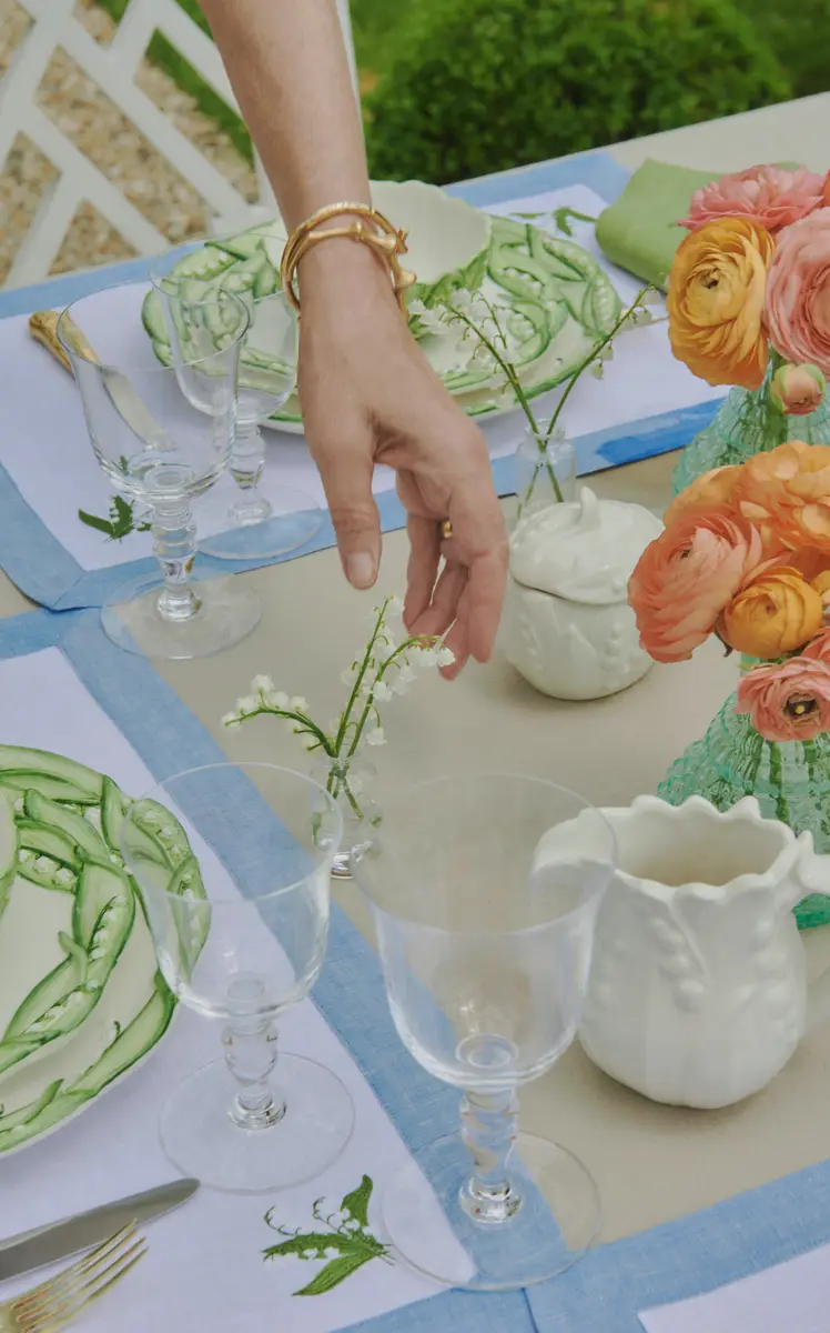 Moda Domus Set-of-Six Lily Of The Valley Ceramic Dinner Plates | Thumbnail 6 Moda Domus Set-of-Six Lily Of The Valley Ceramic Dinner Plates | Thumbnail 6