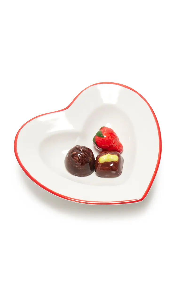 Moda Domus Trompe l’Oeil Ceramic Heart Dish - Multi | Thumbnail 4 Moda Domus Trompe l’Oeil Ceramic Heart Dish - Multi | Thumbnail 4