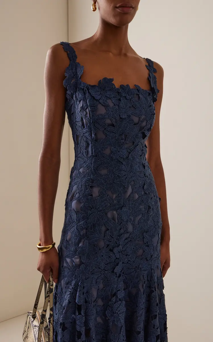 Oscar de la Renta Asymmetric Floral Guipure Midi Dress | Thumbnail 3 Oscar de la Renta Asymmetric Floral Guipure Midi Dress | Thumbnail 3