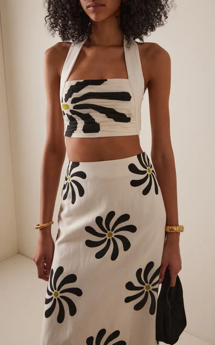 Cala de la Cruz Fiji Linen Halter Crop Top | Thumbnail 2 Cala de la Cruz Fiji Linen Halter Crop Top | Thumbnail 2