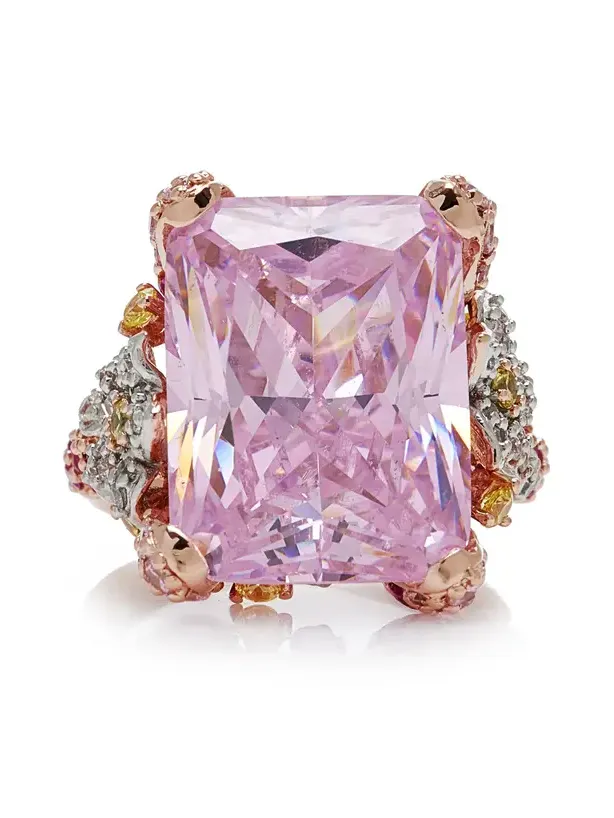 Cinderella 18K Yellow Gold Sapphire Ring Cinderella 18K Yellow Gold Sapphire Ring