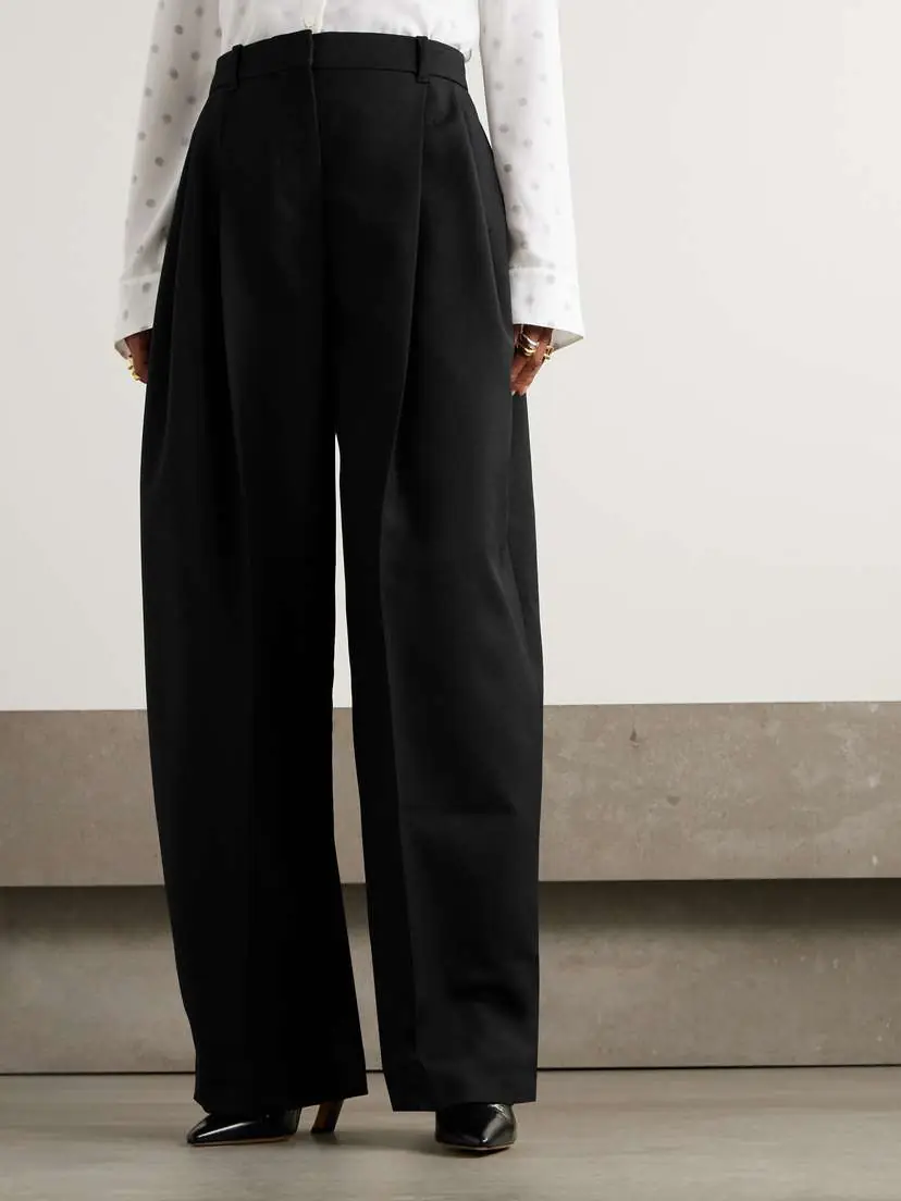 Jacquemus D'homme Pleated Wool-twill Tapered Pants | Thumbnail 3