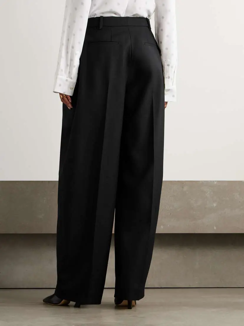 Jacquemus D'homme Pleated Wool-twill Tapered Pants | Thumbnail 4