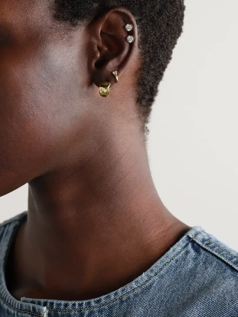 Jennifer Meyer Mini Hammered 18-karat Gold Hoop Earrings | Thumbnail 4 Jennifer Meyer Mini Hammered 18-karat Gold Hoop Earrings | Thumbnail 4