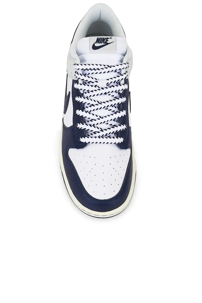 Nike Dunk Low Retro | Thumbnail 4