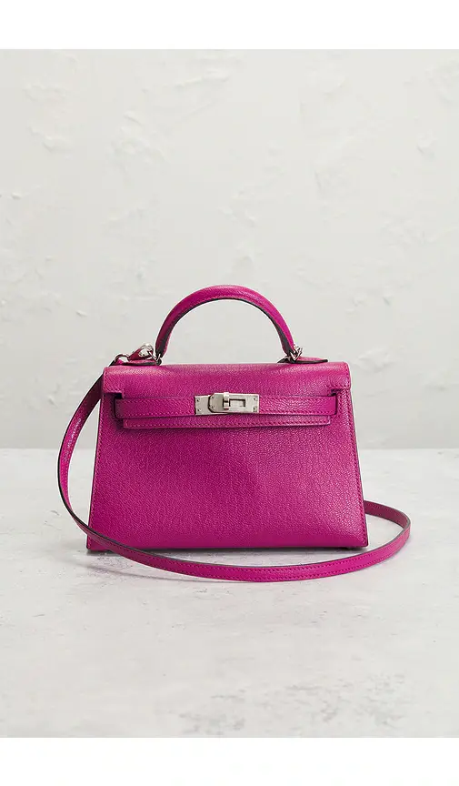 HERMÈS Chevre Kelly 20 Handbag | Thumbnail 2 HERMÈS Chevre Kelly 20 Handbag | Thumbnail 2