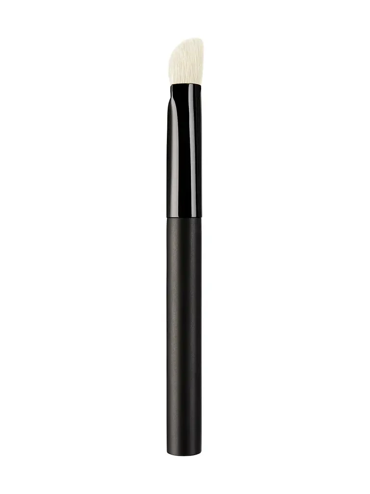RAE MORRIS Angle Eye Blender Brush