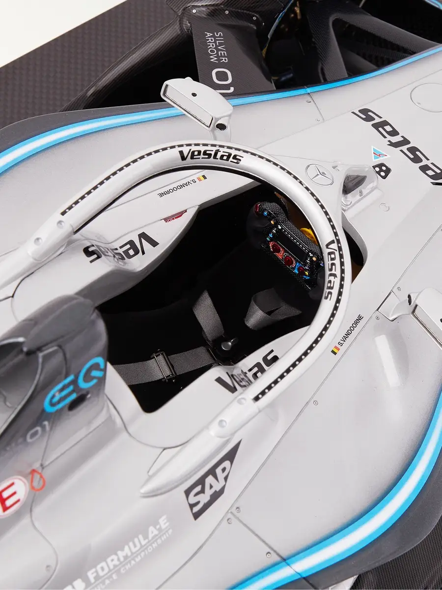 Amalgam Collection Mercedes-Benz EQ Silver Arrow 01 1:8 Model Car - Men | Thumbnail 5