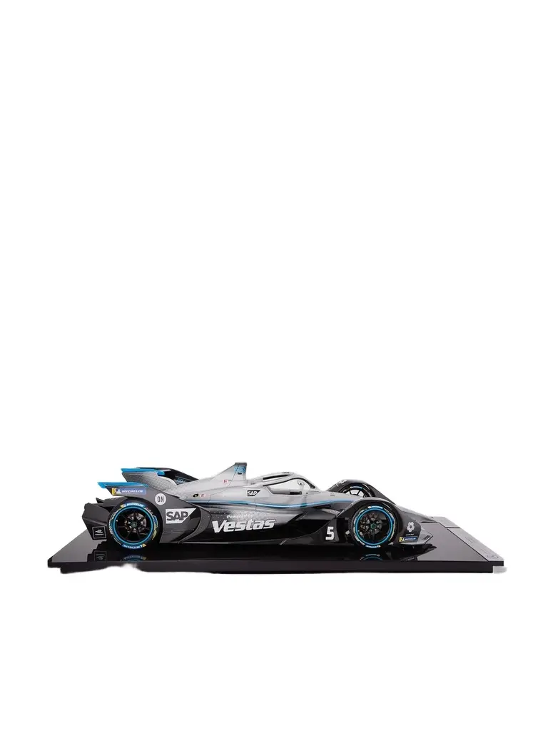 Amalgam Collection Mercedes-Benz EQ Silver Arrow 01 1:8 Model Car - Men