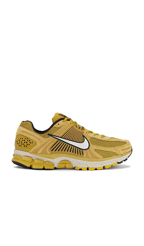 Nike Zoom Vomero 5 | Image 1 Nike Zoom Vomero 5 | Image 1