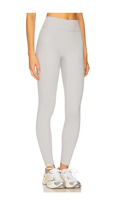 437 The Essentials Legging | Thumbnail 2