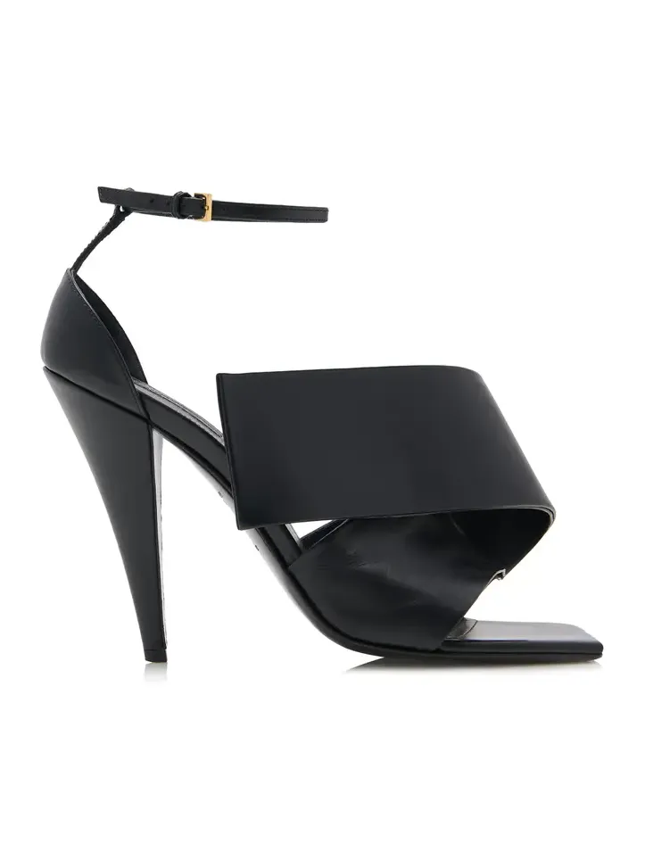 Twisted Ribbon Leather Sandals Twisted Ribbon Leather Sandals