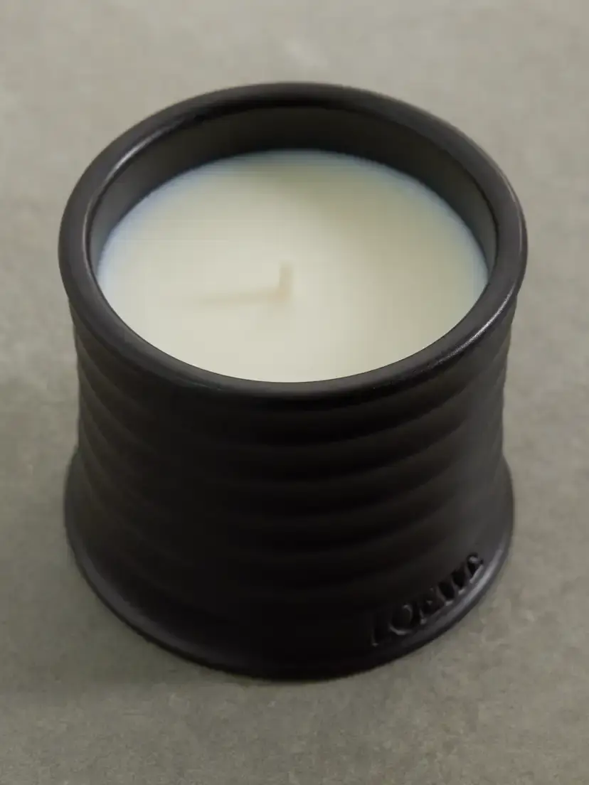 LOEWE PERFUMES Palo Santo Small Scented Candle | Thumbnail 3 LOEWE PERFUMES Palo Santo Small Scented Candle | Thumbnail 3
