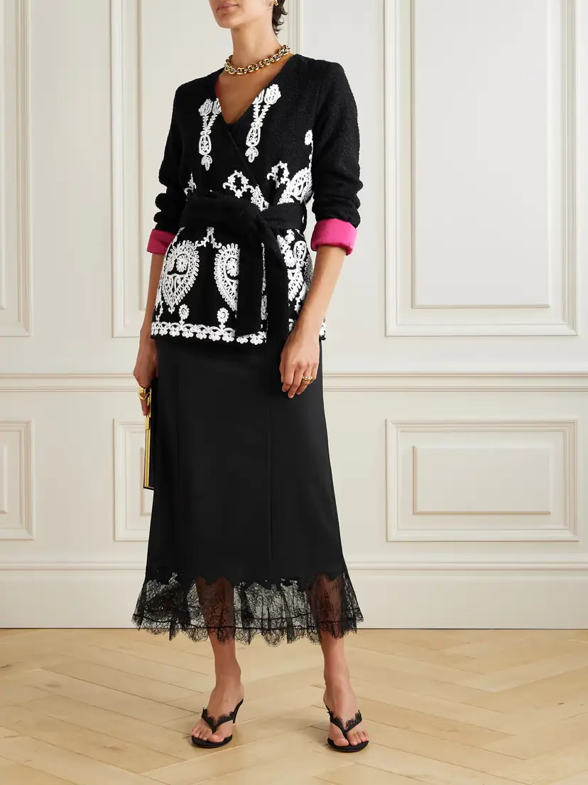 Loretta Caponi Elbaite Belted Embroidered Wool-blend Bouclé Jacket | Thumbnail 2 Loretta Caponi Elbaite Belted Embroidered Wool-blend Bouclé Jacket | Thumbnail 2