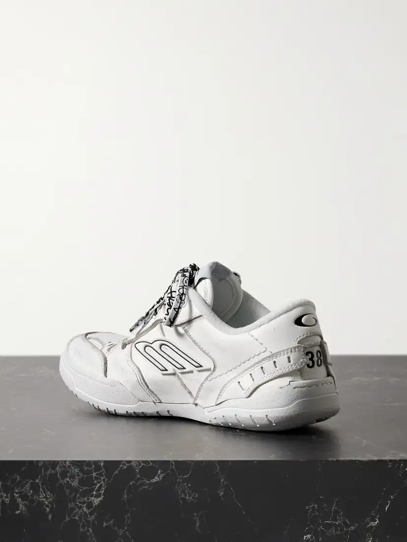 Balenciaga Hamptons Distressed Leather Sneakers | Thumbnail 3 Balenciaga Hamptons Distressed Leather Sneakers | Thumbnail 3
