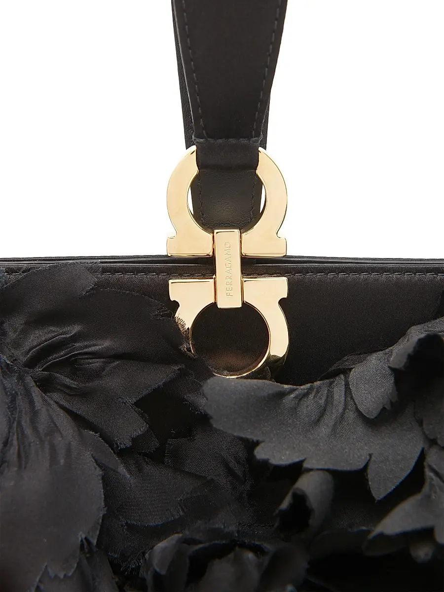 FERRAGAMO Women's Gancini Appliqué Leather Clutch - Nero | Thumbnail 6 FERRAGAMO Women's Gancini Appliqué Leather Clutch - Nero | Thumbnail 6
