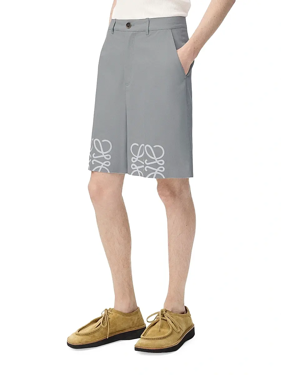 LOEWE Men's Anagram Logo Shorts - Light Grey | Thumbnail 3 LOEWE Men's Anagram Logo Shorts - Light Grey | Thumbnail 3