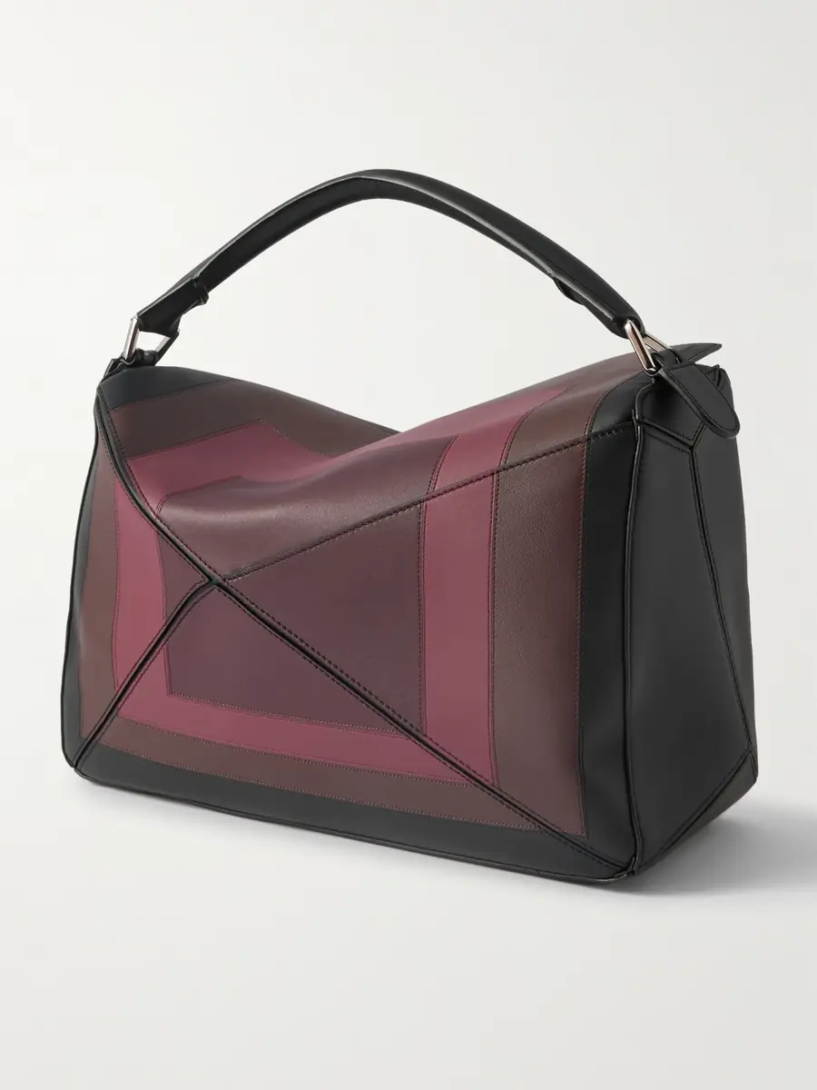 Loewe Albers Puzzle Edge Large Logo-Debossed Leather Messenger Bag - Men | Thumbnail 3 Loewe Albers Puzzle Edge Large Logo-Debossed Leather Messenger Bag - Men | Thumbnail 3