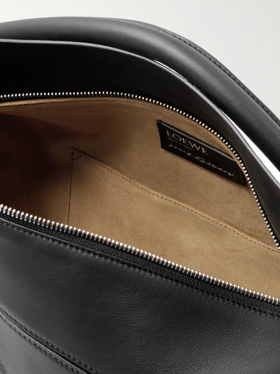 Loewe Albers Puzzle Edge Large Logo-Debossed Leather Messenger Bag - Men | Thumbnail 5 Loewe Albers Puzzle Edge Large Logo-Debossed Leather Messenger Bag - Men | Thumbnail 5