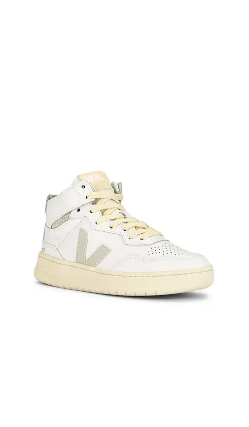 Veja V-95 Sneaker | Thumbnail 2 Veja V-95 Sneaker | Thumbnail 2