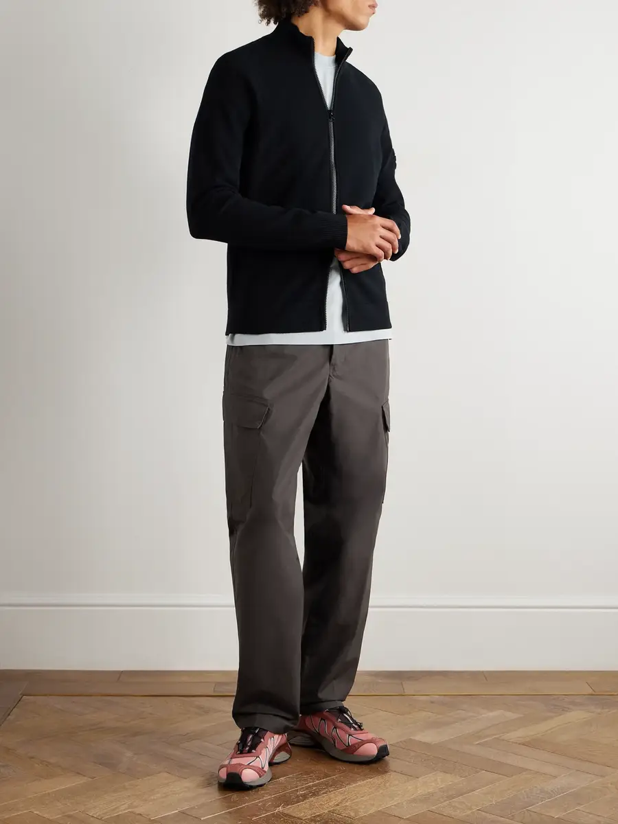 Stone Island GHOST Straight-Leg Logo-Appliquéd Cotton Cargo Trousers - Men | Thumbnail 2 Stone Island GHOST Straight-Leg Logo-Appliquéd Cotton Cargo Trousers - Men | Thumbnail 2