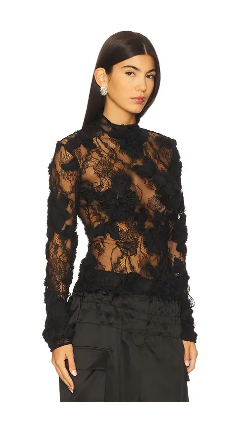 Aknvas Freja Lace Top | Thumbnail 2