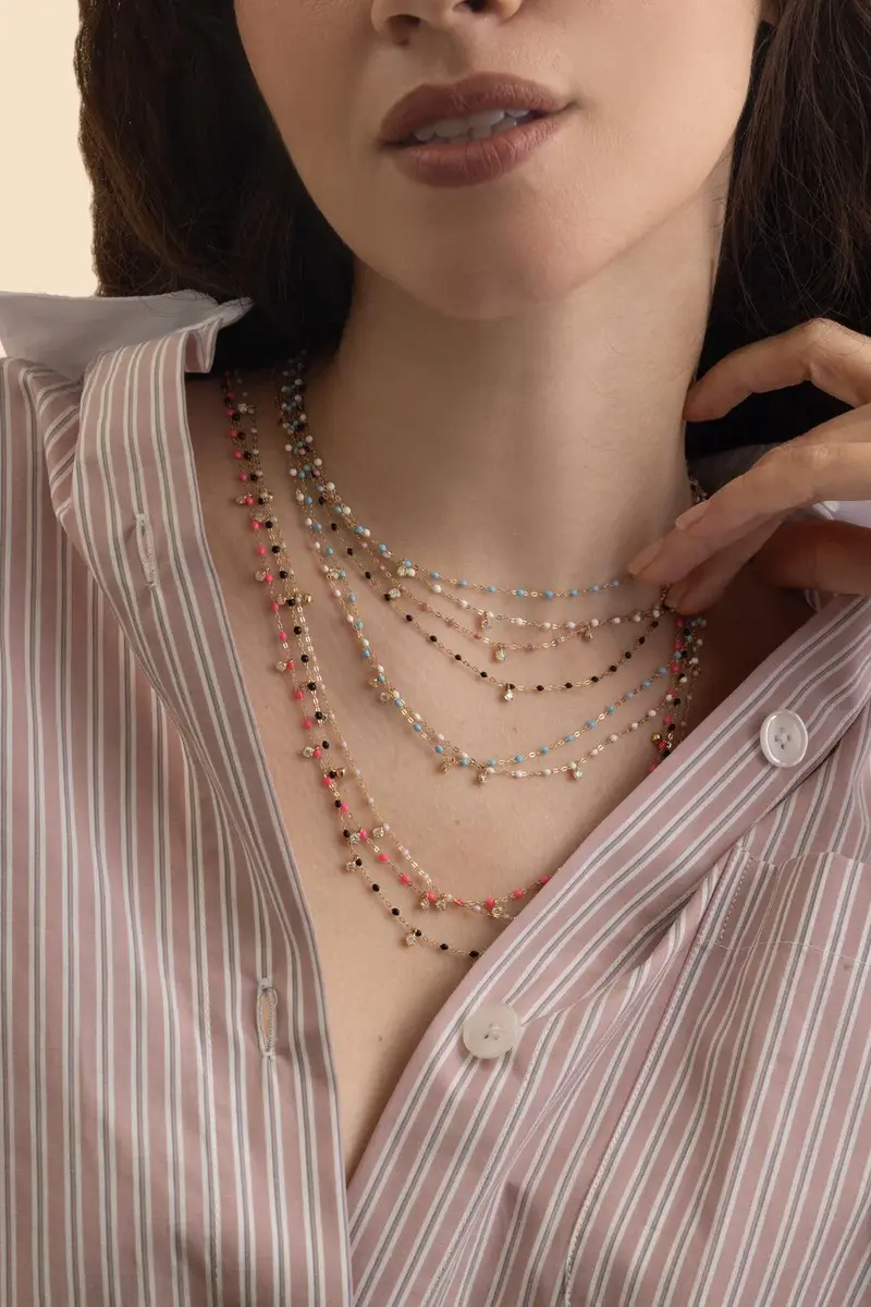 Gigi Clozeau Classic Supreme 3 Diamond Necklace | Thumbnail 4 Gigi Clozeau Classic Supreme 3 Diamond Necklace | Thumbnail 4